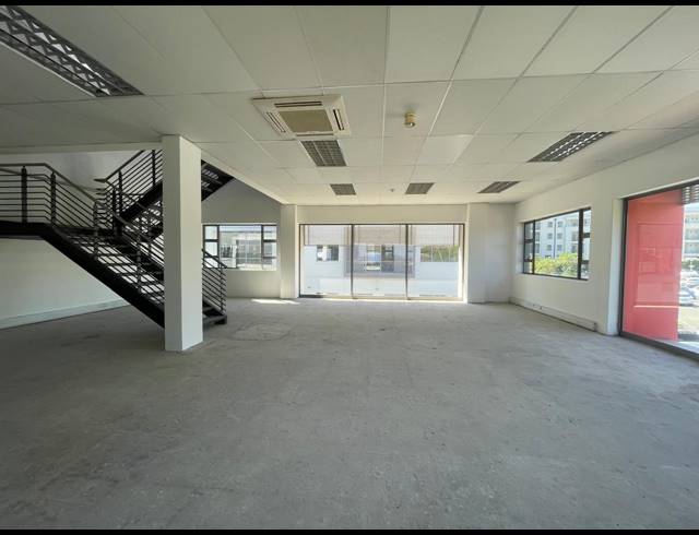 236M² RETAIL TO LET IN BRYANSTON